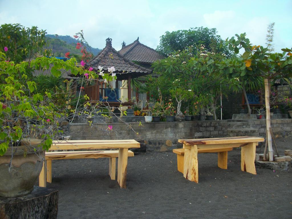 Putra'Lebah Amed Guest House Cameră foto